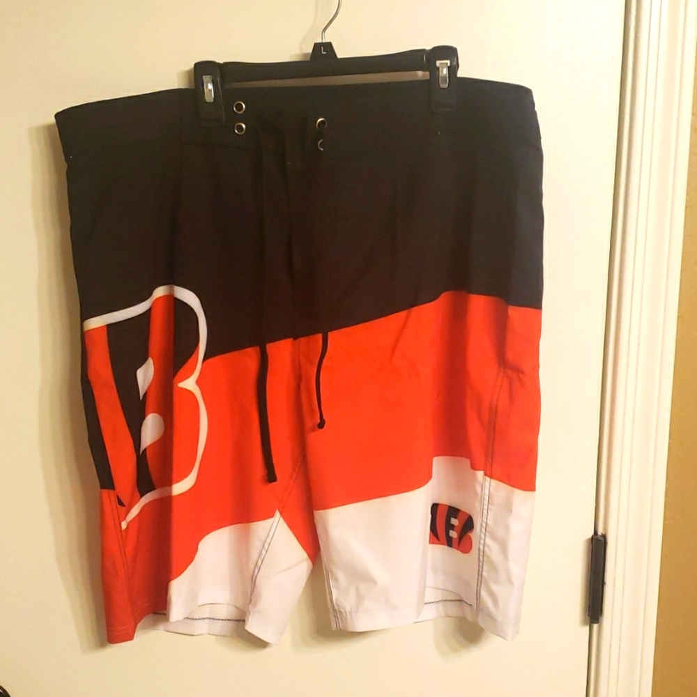 Cincinnati Bengals swim trunks L/36